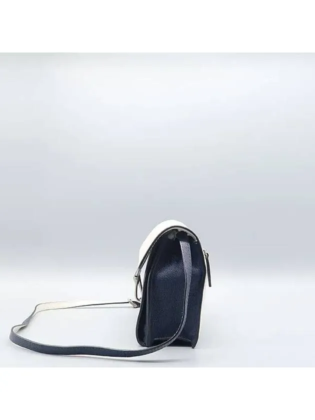 4076739 crossbody bag