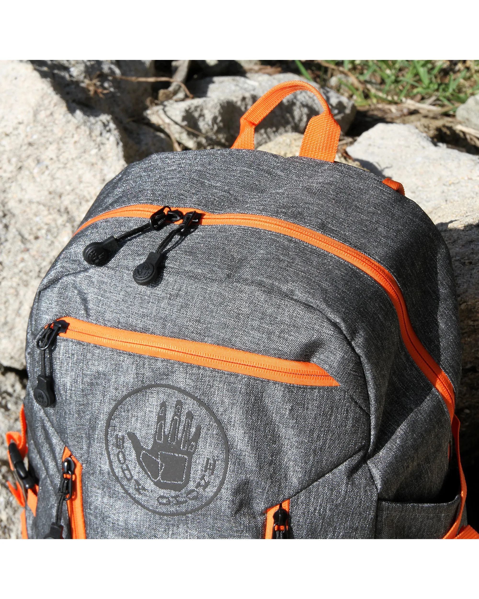 Edgemere 18" Lightweight Backpack - Grey