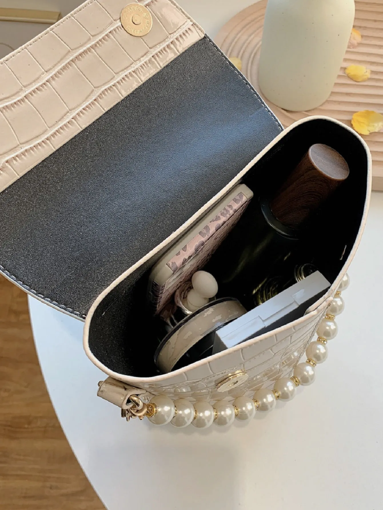 Faux Pearl Decor Croc Embossed Bucket Bag