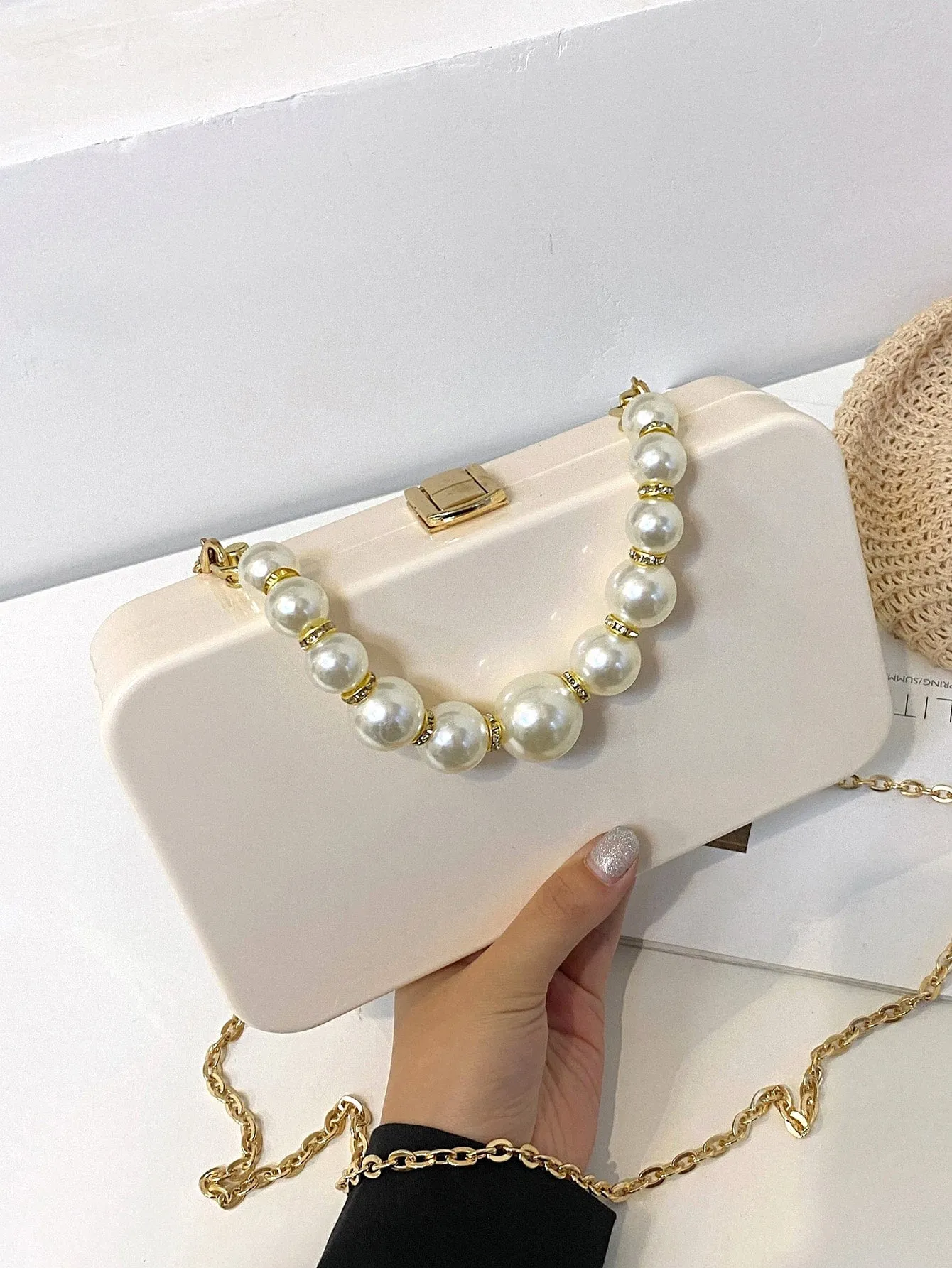 Faux Pearl Handle Chain Box Bag