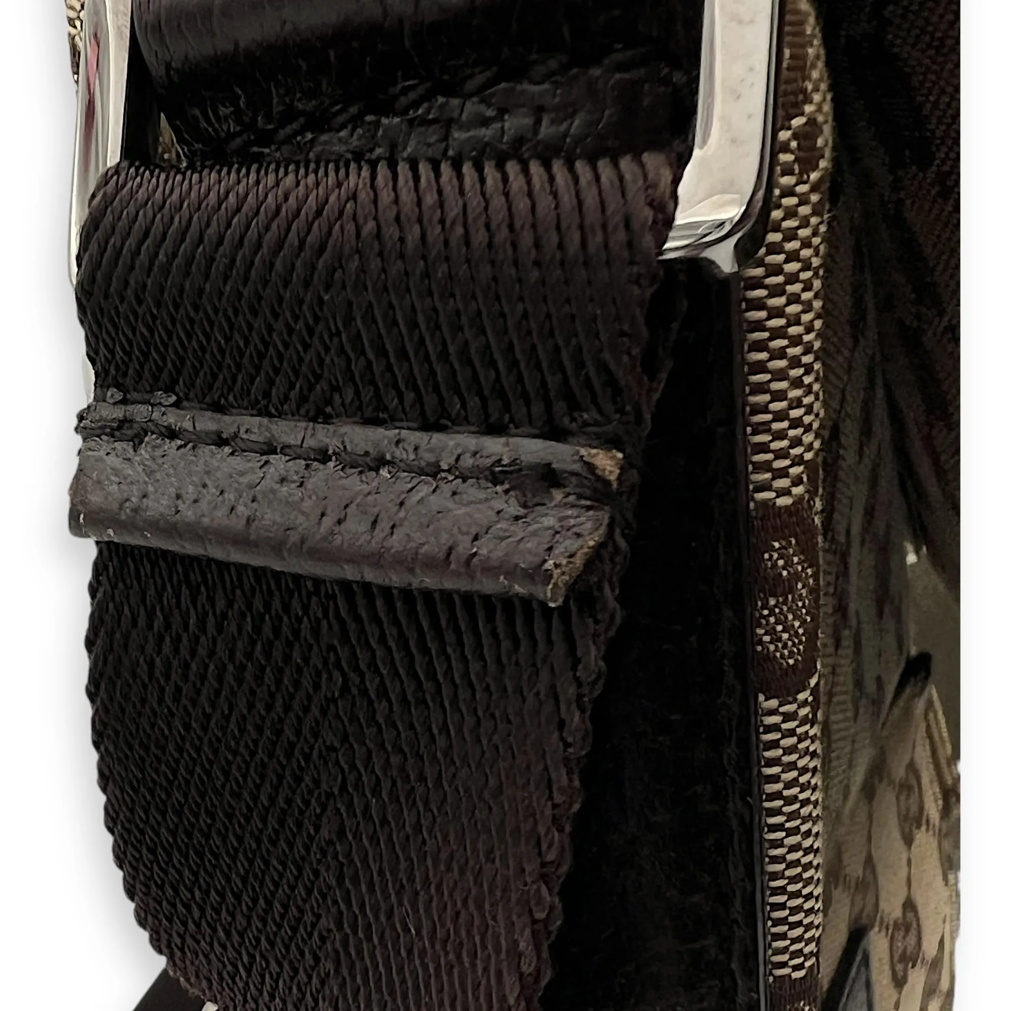 GG Canvas Brown Messenger in Jacquard, Silver hardware