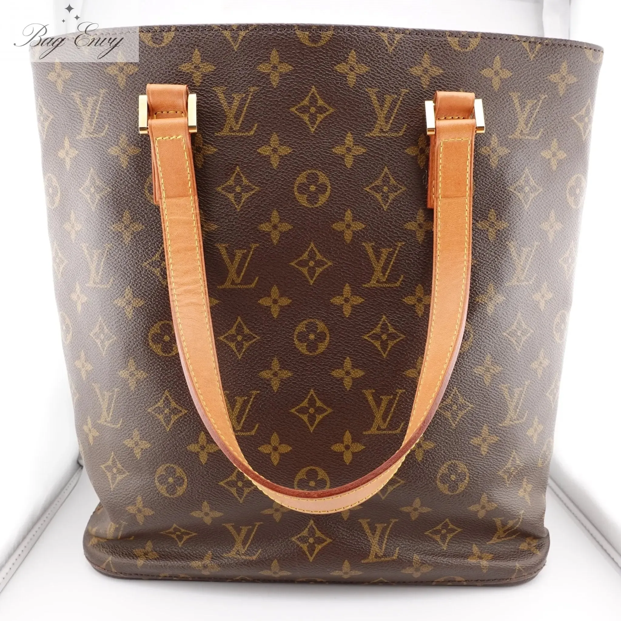 LOUIS VUITTON Monogram Vavin Tote GM