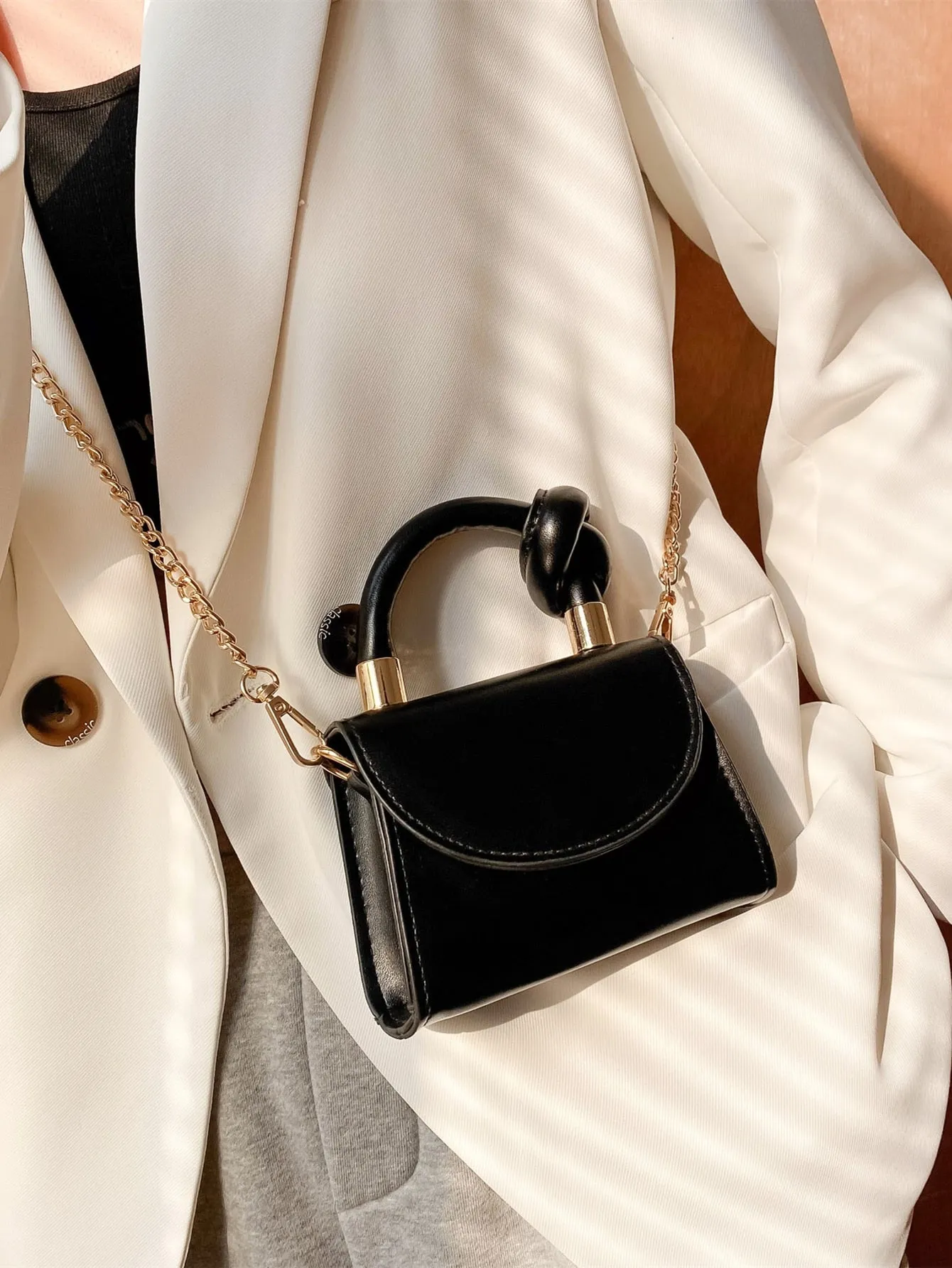 Mini Knot Decor Chain Satchel Bag